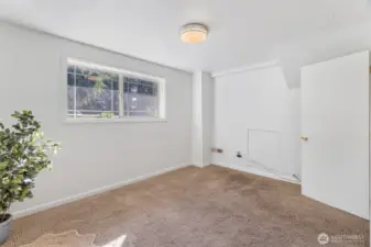 Bright lower floor rooms ...