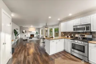 Wow—this beautiful great room is made for entertaining. With space for dining, gathering, and relaxing, it’s easy to imagine hosting friends, celebrating holidays, or enjoying everyday moments together.