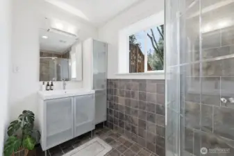 Bathroom (virtually staged)