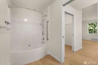 Soaking Tub