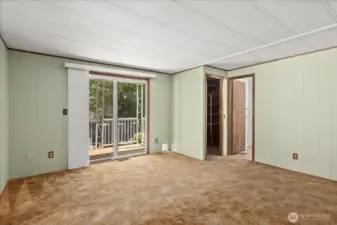 Primary Suite Bedroom