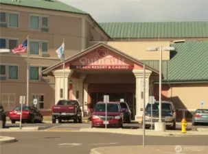 ENTRANCE TO QUINAULT RESORT!