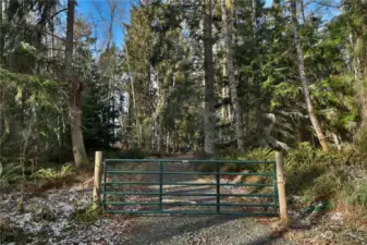 Driveway entrance to the property.