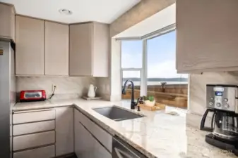 The kitchen sink has a view!