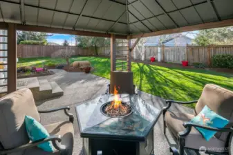 Beautiful and private backyard!  Full yard Rainbird wi-fi controlled sprinkler system in front and back.