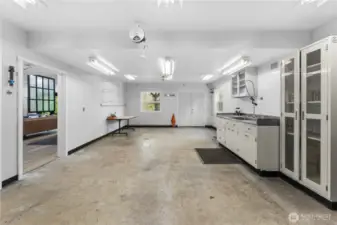 Huge basement shop space provides for even more flex uses!