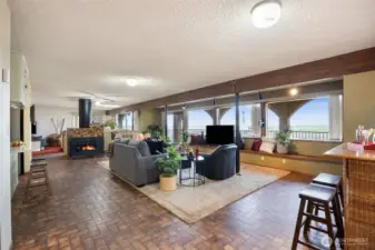 Living Room w/ Fireplace