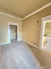 Bedroom with large walkin closet