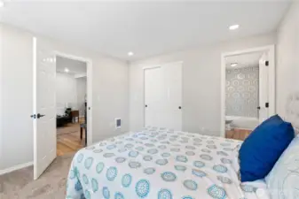 Main Floor Primary Bedroom w/En Suite Bath.