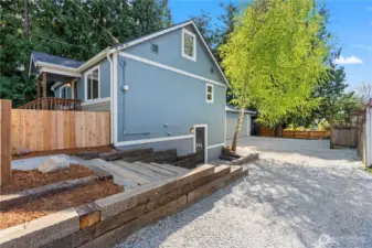 Driveway to the HUGE 3-Car Garage/Shop!