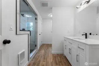 Upper Level Bathroom