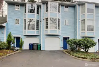 A lovely PUD townhome in a nice quiet community.