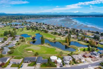 9 hole Executive Golf Course