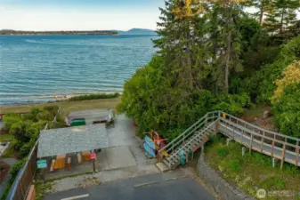 Sunset Beach Park from up above.