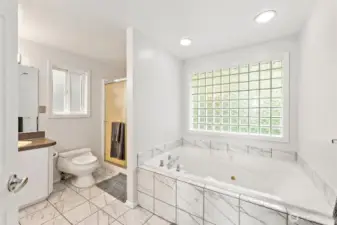 spa-like with jetted tub master bathroom