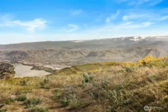 Views of the Wenatchee Valley