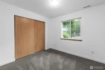 Downstairs bedroom.