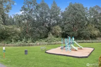 Community play area just a few houses down.