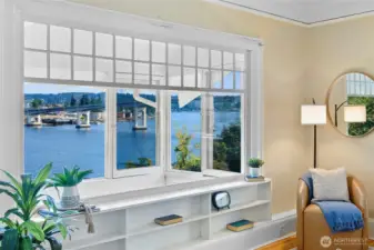 Beautiful built in's and views