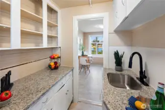 Second unit kitchen