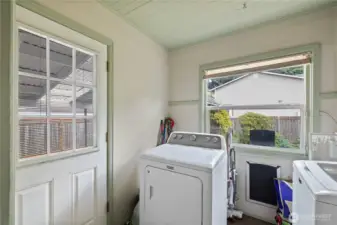 Bright & light filled utility room.