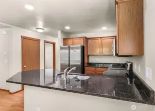 Kitchen with eating bar