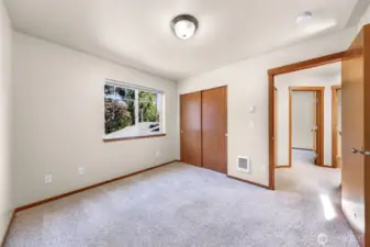 Bedroom 5 - Upper Level