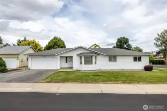 1312 Welch Ave
