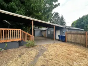 Breezeway to rambler