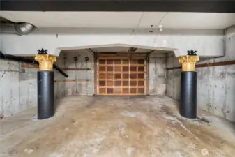 Garage/Basement