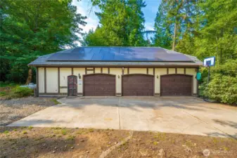 3 Bay Garage