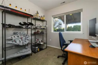 2nd bedroom, currently being used as an office