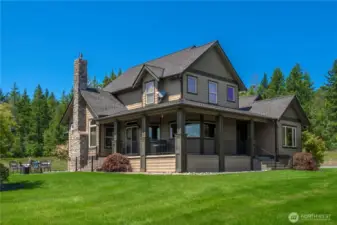 WRAP AROUND PORCH