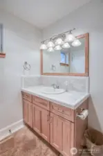 2nd floor full bath