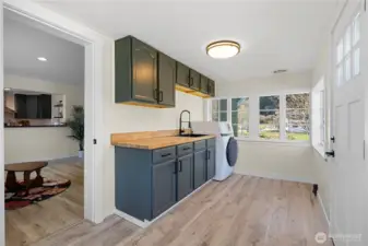 Updated Laundry / Mudroom