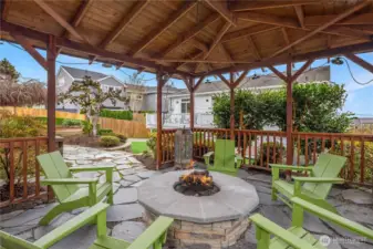 Gazebo with Firepit for summer evenings