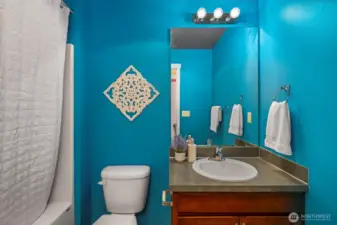 Full bath located near bedrooms 2&3