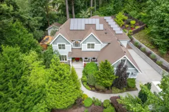 Welcome Home!  Bothell's Olin Acres - Private Magistic setting on 1.170 acres. See to Believe!