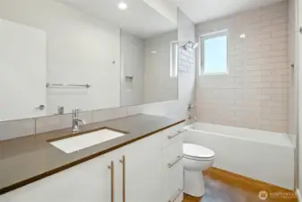 3rd bedroom guest bathroom -