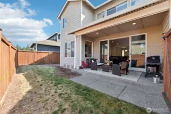 Back yard / covered patio