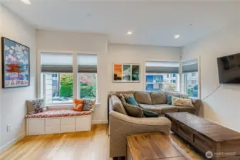 Large livingroom with room for a huge sofa & window seat