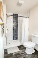 En Suite primary #2 Bath