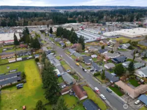 Aerial view highlights the home’s spacious lot and convenient Marysville location near Tulalip amenities, shopping, dining, and commuter routes.