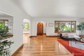 Hardwoods, arched doorways, coved ceilings, mahogany trim