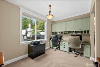 Office w/built-in's