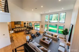 Seamless, free-flowing floor plan