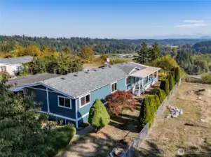 Private, fully fenced yard with stunning panoramic views.