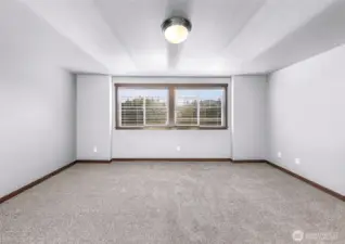 Bedroom 2 with new carpet