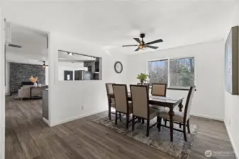 Large dining room that could also be used to expand the kitchen.