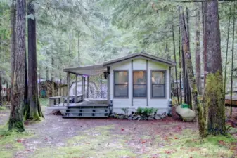 Welcome to 96 Sunset Cir, Deming, WA 98244